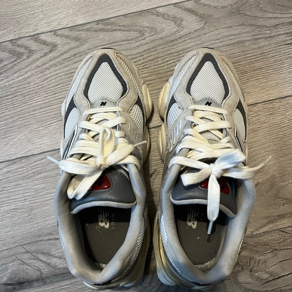 New Balance Cream and Gray Athletic Shoes - Picture 3 of 7